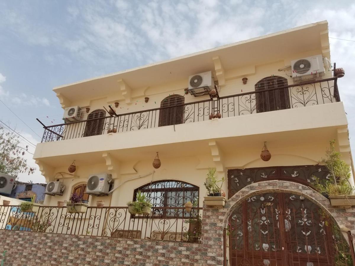 Habibi Nubian Guest House-Nubian Hospitality Асуан Экстерьер фото